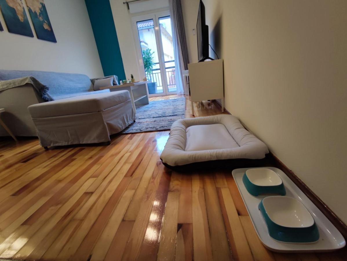 Wood & White Apartment In Historic Center With 2 Bedrooms 이오아니아 외부 사진